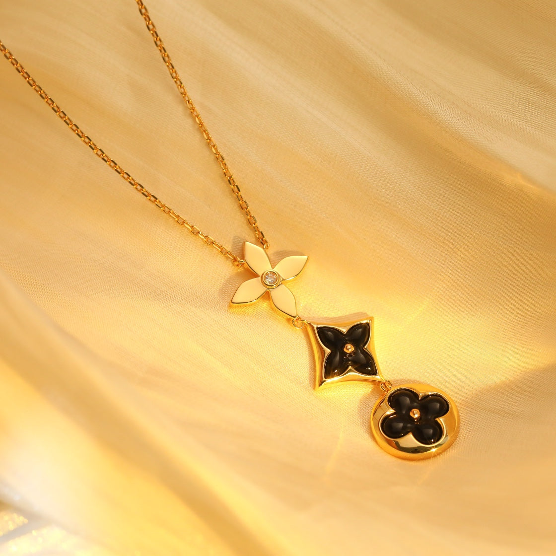 [Rosla Jewelry]STAR AND SUN ONYX PINK GOLD NECKLACE