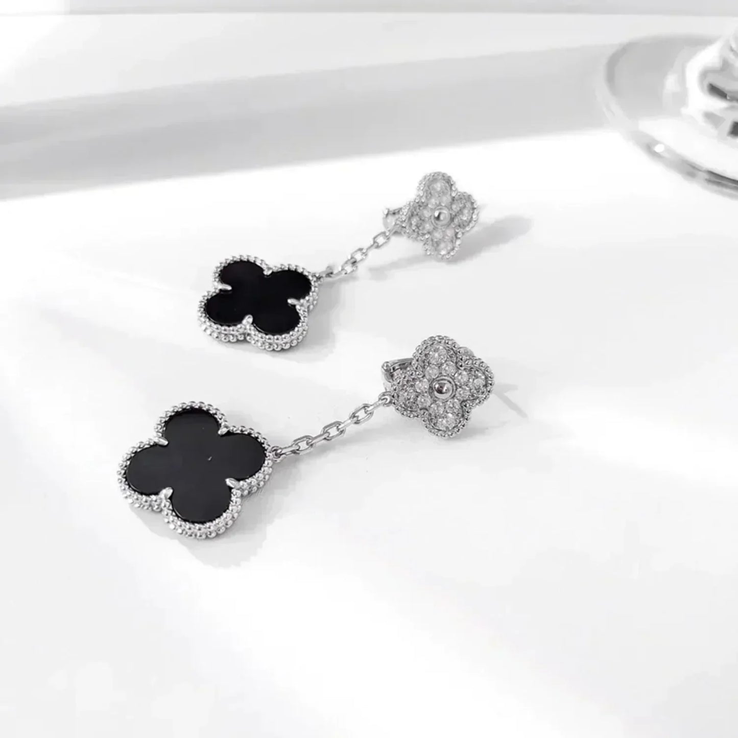 [Rosla Jewelry]CLOVER 2 MOTIFS  DIAMOND ONYX EARRINGS SILVER