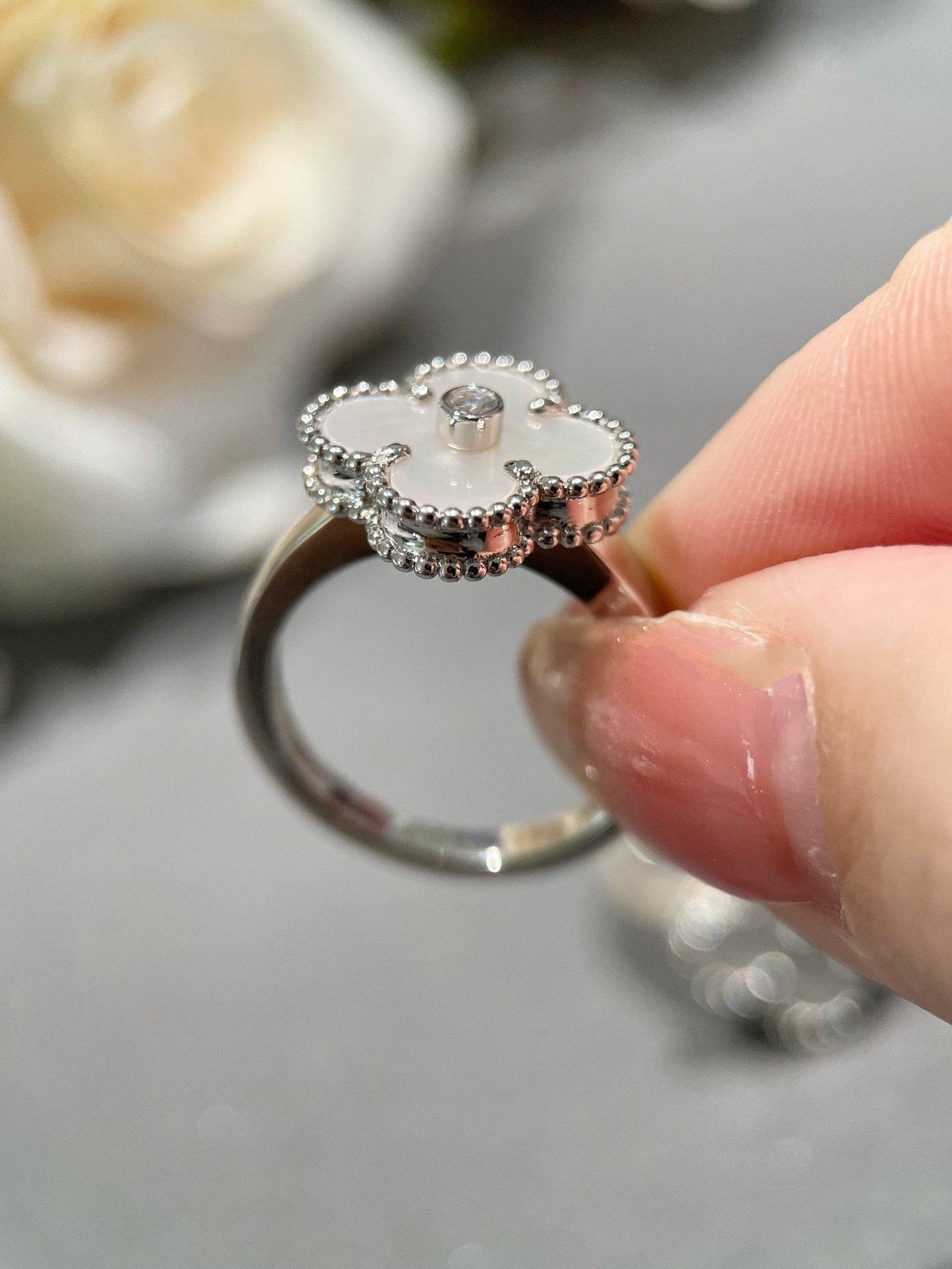 [Rosla Jewelry]CLOVER SILVER MOP DIAMOND RING