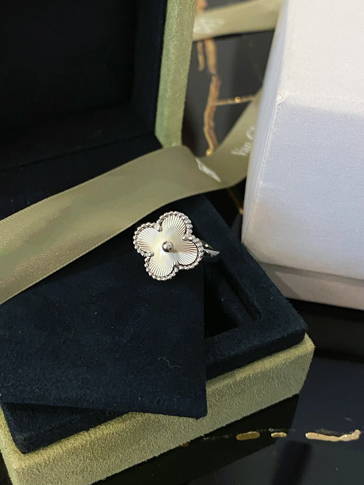 [Rosla Jewelry]CLOVER SILVER RING