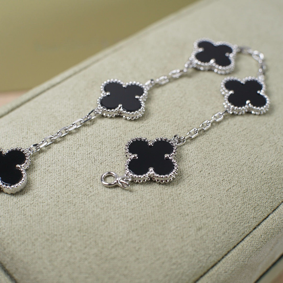 [Rosla Jewelry]CLOVER 5 MOTIF ONYXS  BRACELET SILVER