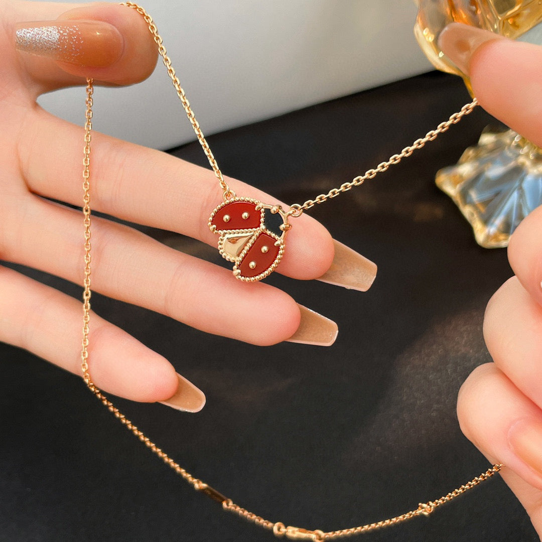 [Rosla Jewelry]LUCKY  CARNELIANS LADYBUG NECKLACE