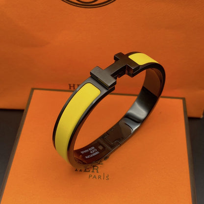 [Rosla Jewelry]CLIC HM SO BLACK YELLOW BRACELET