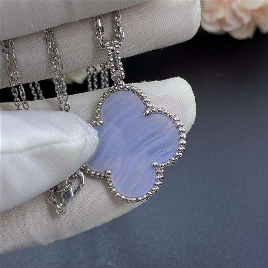 [Rosla Jewelry]CLOVER SILVER CHALCEDONY BIG CLOVER NECKLACE