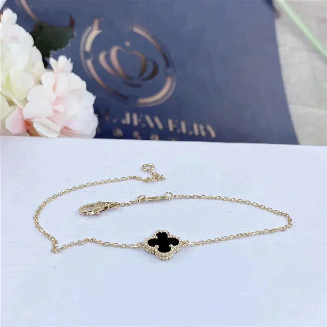 [Rosla Jewelry]CLOVER ONYX SINGLE FLOWER BRACELET